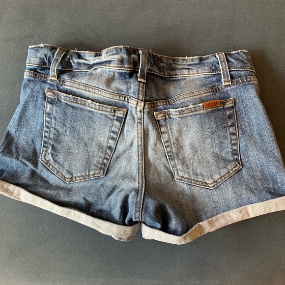 Joe’s distressed jean shorts - Picture 5 of 5